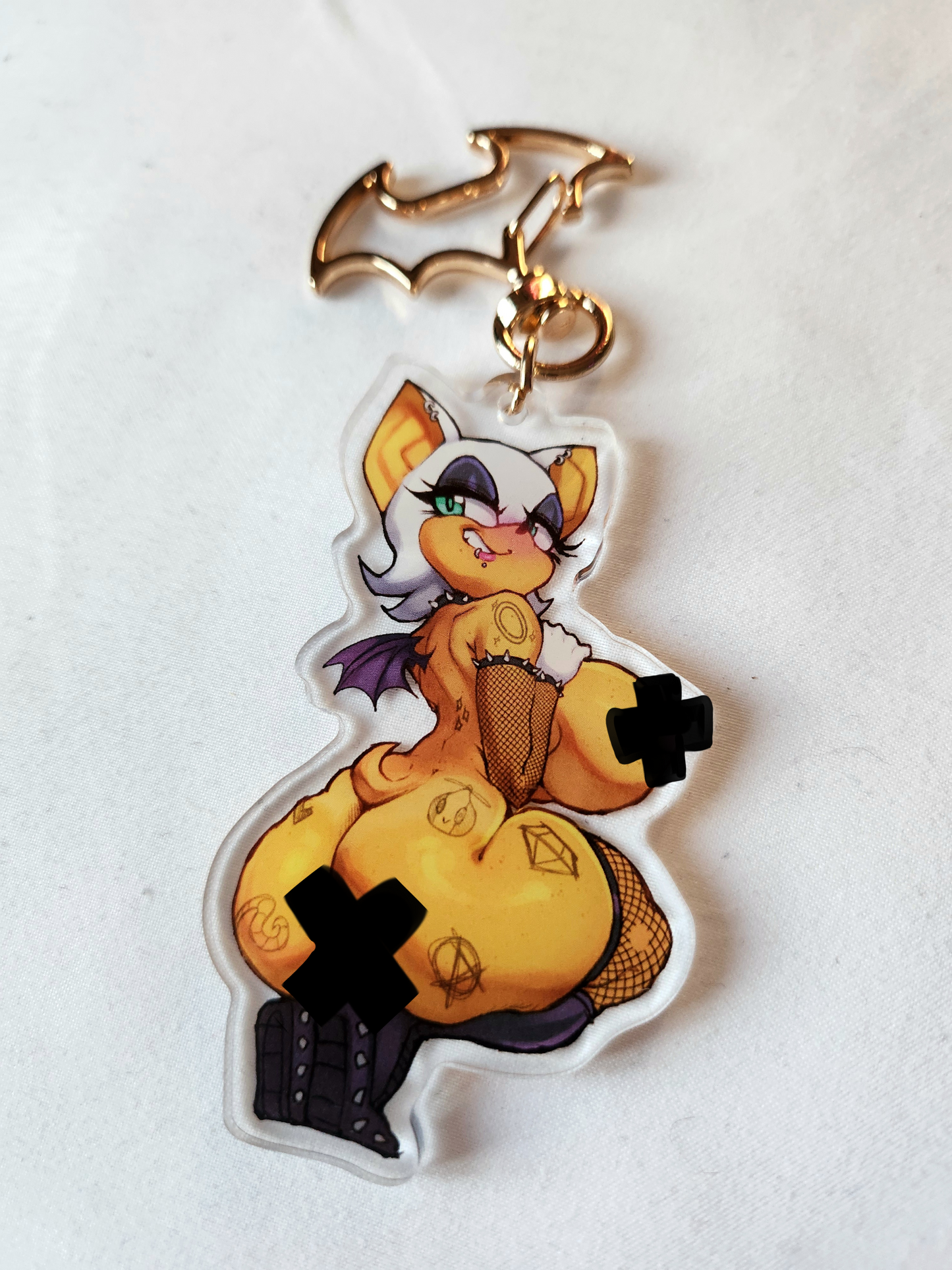 Rouge the Bat keychain